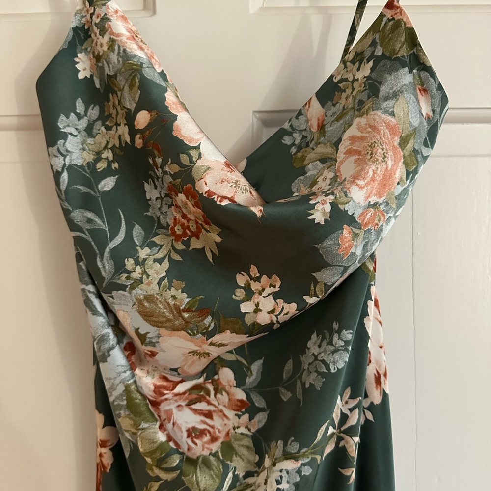 Petal & Pup Marea Midi Dress - Picture 8 of 10
